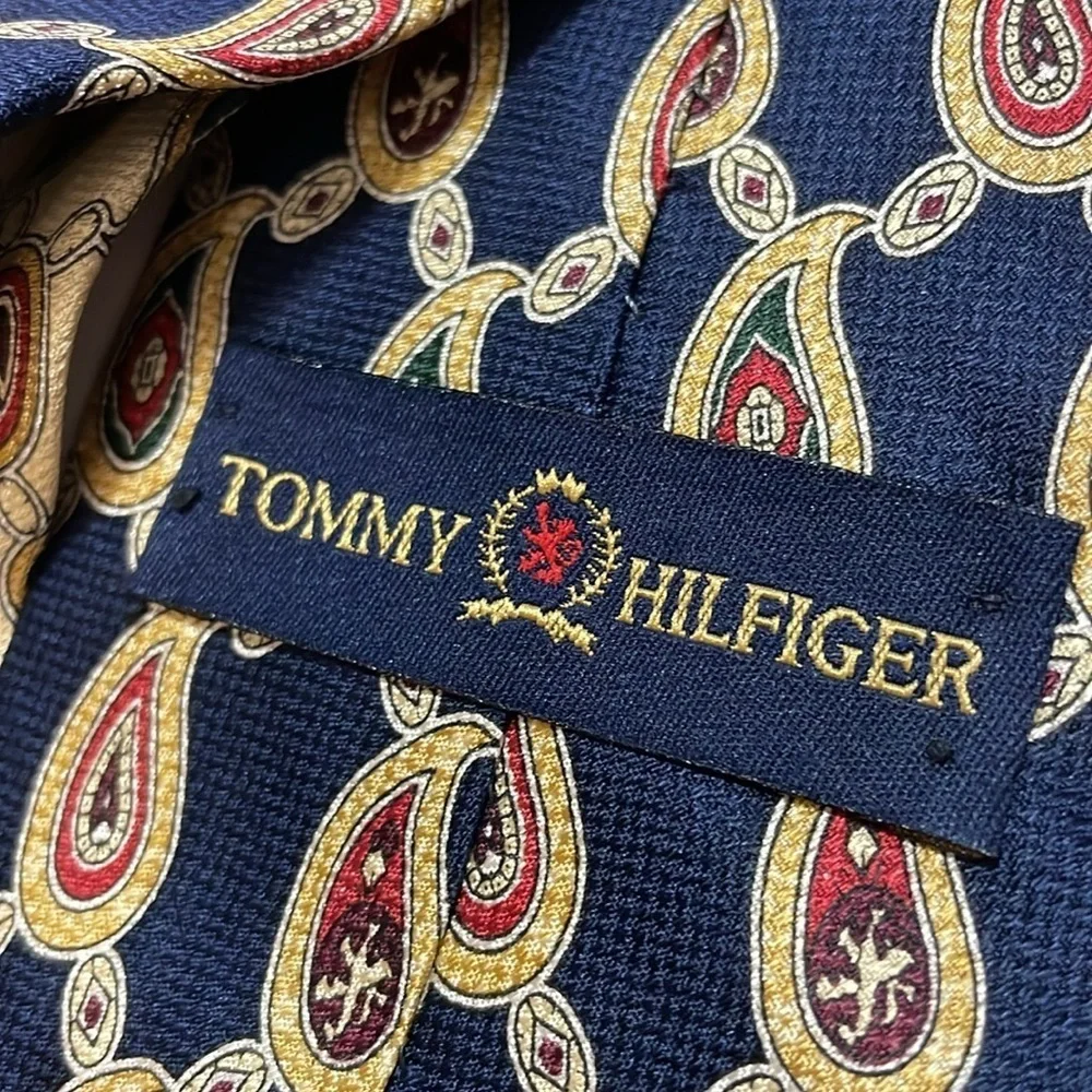 Tommy Hilfiger Italian Silk Navy Paisley Print USA Made Tie